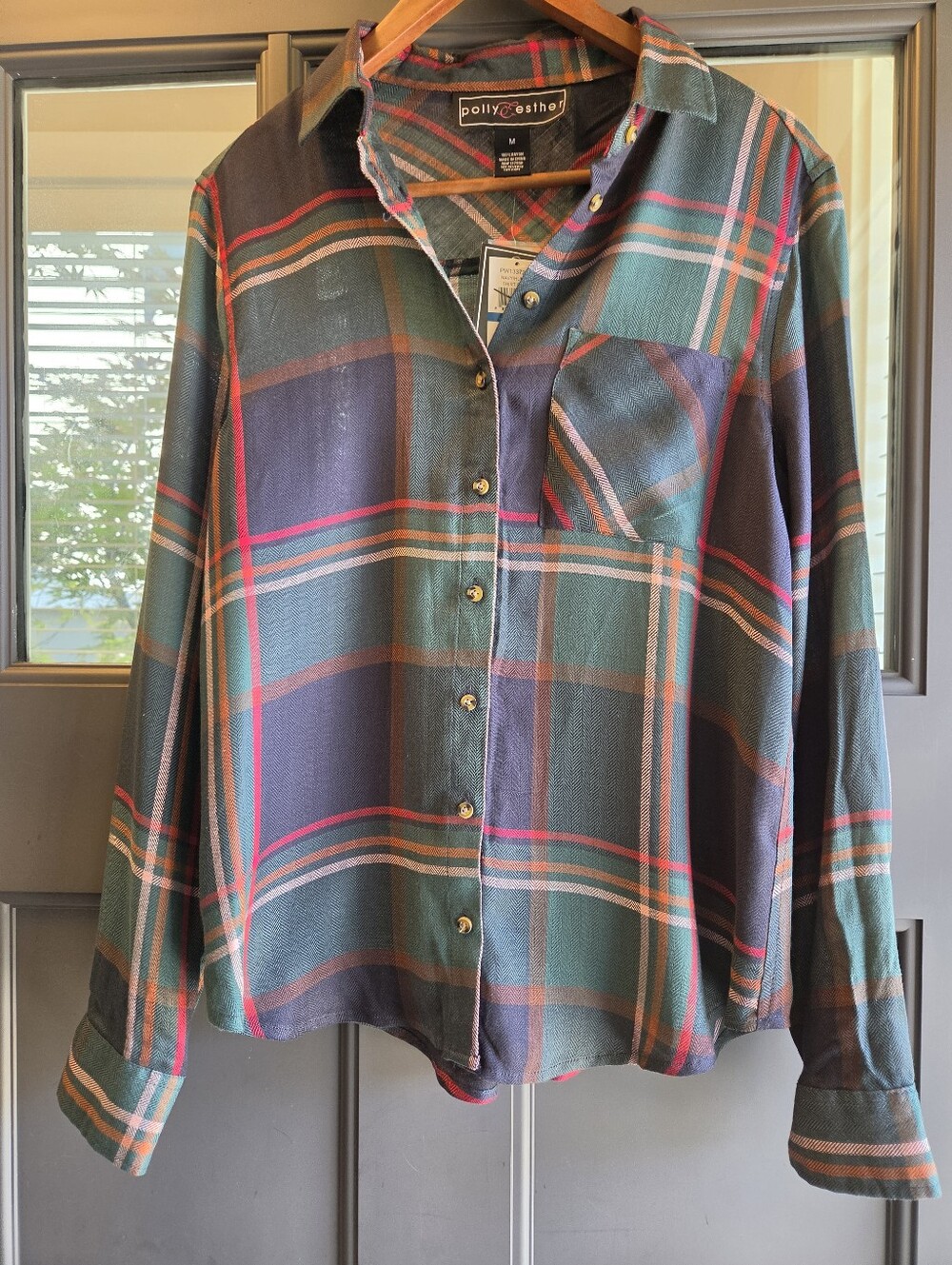 NWT Polly & Esther Plaid Button Down Shirt M Green Red Herringbone Rayon